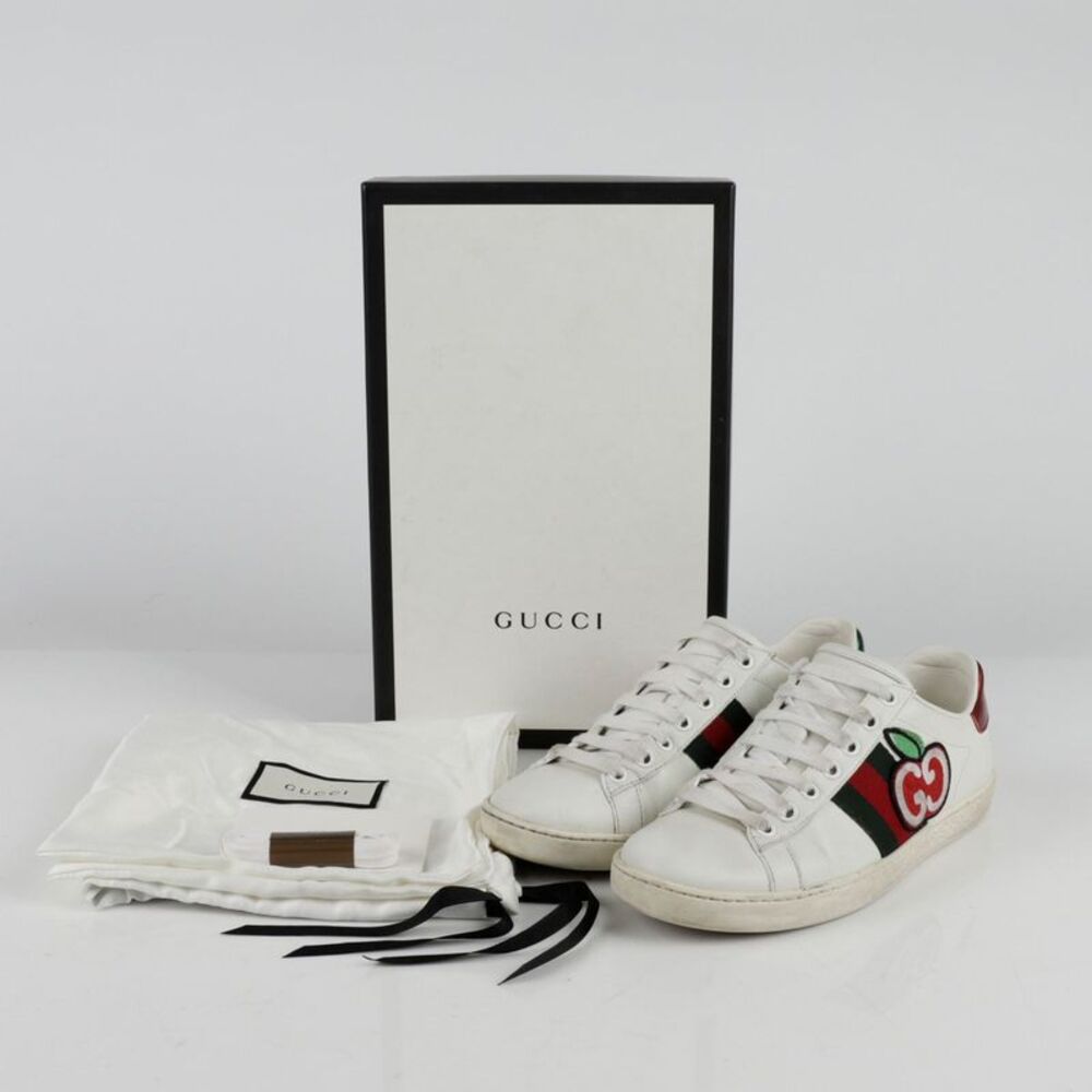 Ace Sneakers